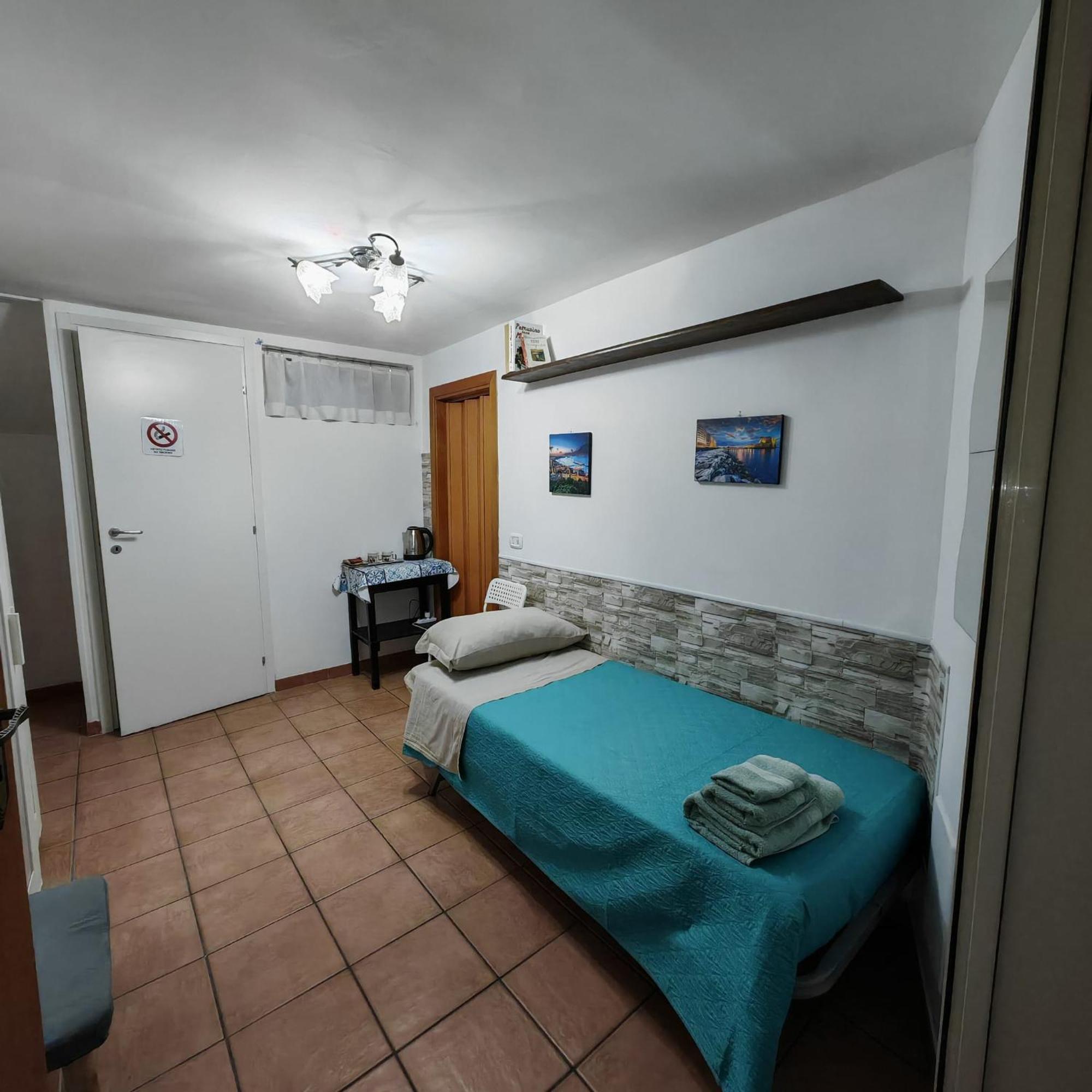 Hotel The Second Floor Neapol Zewnętrze zdjęcie